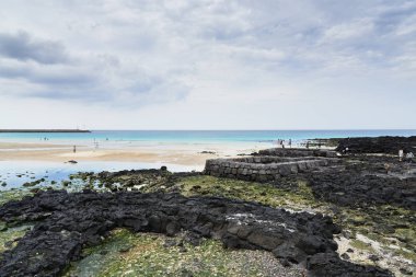Kaynak suyu spot Sehwa Plajı'nda