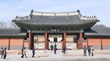 Injeongmun kapı ve alace turist