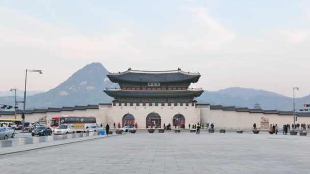 Gwanghwamun poort — Stockvideo