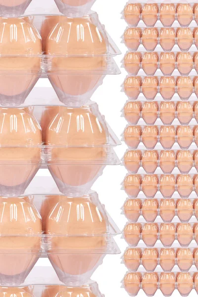 Telur segar pertanian terisolasi pada latar belakang putih . — Stok Foto
