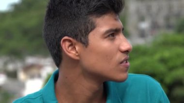 Genç delikanlı söz