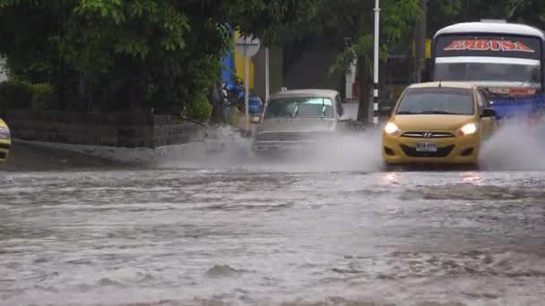 Street Flooding Extreme Weather — Stock Video