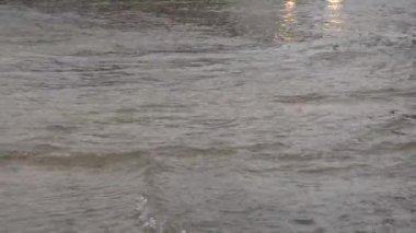 Görülmemişlerdi veya ani sel