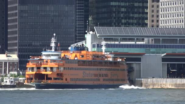 Staten Island Ferry Και Λιμάνι — Αρχείο Βίντεο