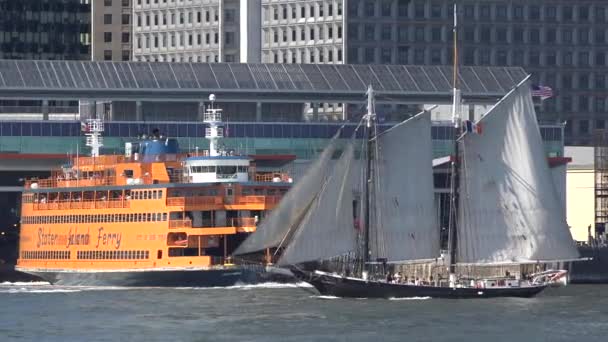 在港口的老式帆船 — 图库视频影像