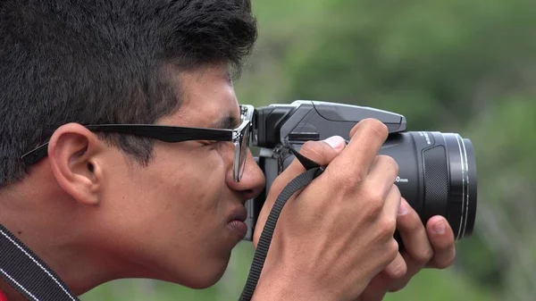 Maschio Giovanissima Hobby Fotografo — Foto Stock