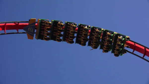 Roller Coaster Zábavní Park Atrakce — Stock fotografie