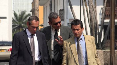 Kentsel iş erkek yürüyüş