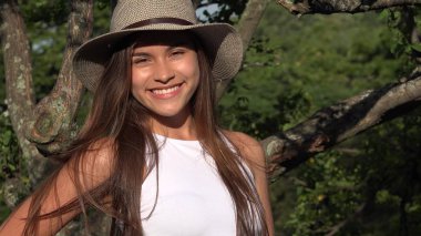 Park açık havada kız