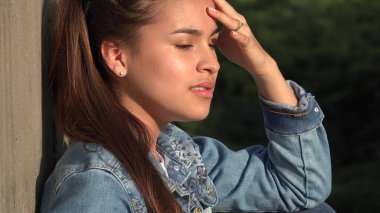 Öfke Anksiyete ve gençler arasında endişe