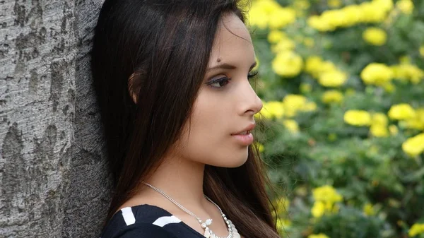 Adolescente Menina Parque — Fotografia de Stock