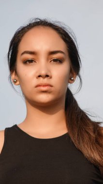 Heyecansız bir kız