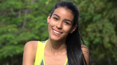 Zayıf genç kız genç