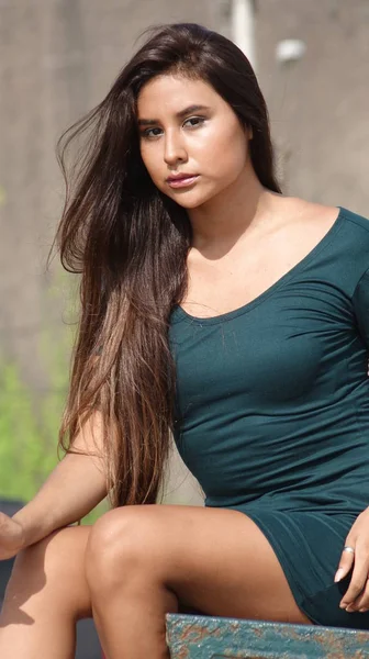 Hasta bir İspanyol ve Latin kız