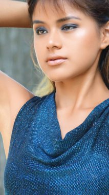 Güzel Kadın ve Endişe