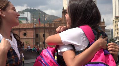 Sarılma arkadaşlar