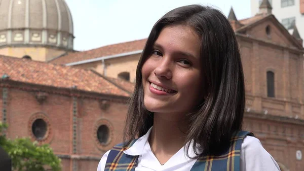 Una Felice Adolescente Femminile — Foto Stock