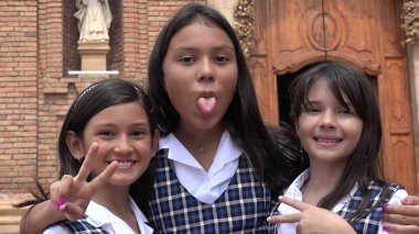 Aptal azınlık kız öğrenci