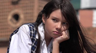 İspanyol kadın ve karışıklık