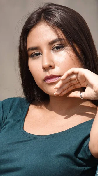 Genç utangaç erkek