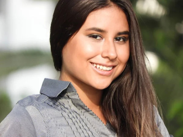 Perulu kız ve mutluluk