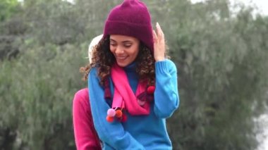 Swimwear eğlenceli genç kızlar kazak soğuk hava