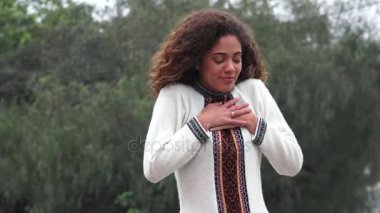 Latina kız romantik İspanyol kadın genç aşık