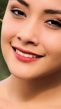 Perulu Kişinin Gülen Yüzü