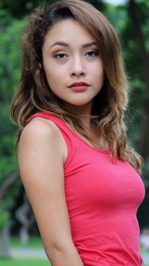 Heyecansız bir güzel kişi