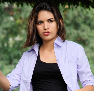 Karışık çekici bir kişi