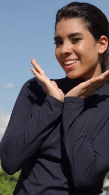 Eğlenceli İspanyol kişi