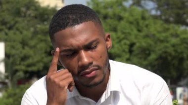 Siyah adam bir fikir olan düşünme