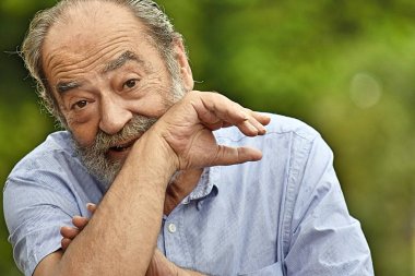 Eski erkek ve mutluluk