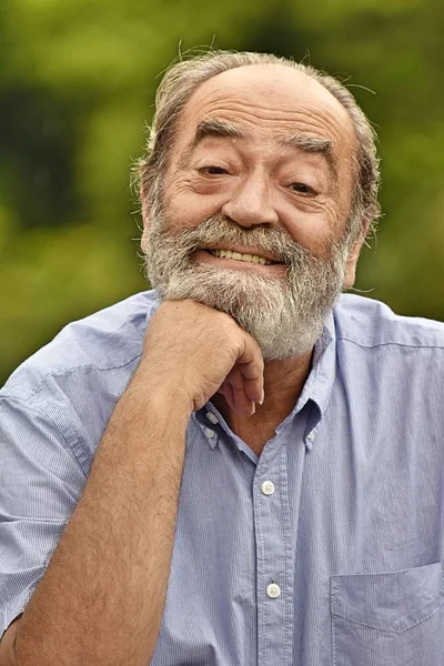 Senior kolumbianischen Mann Portrait — Stockfoto