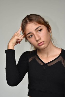 Sevimli kadın karar verme