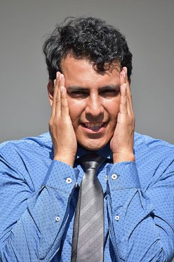 Mutlu Latin işadamı