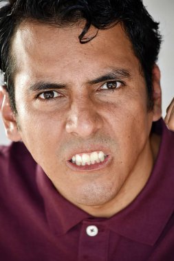 İspanyol kişi stres altında