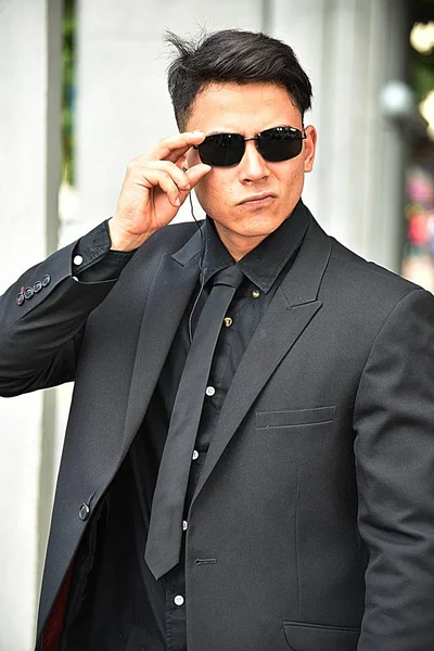 Mib homens em preto agente disfarçado — Fotografia de Stock