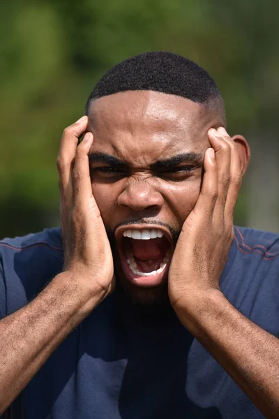 Stressvolle volwassen mannetje — Stockfoto