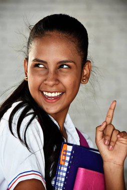 Bir fikir olan kız öğrenci