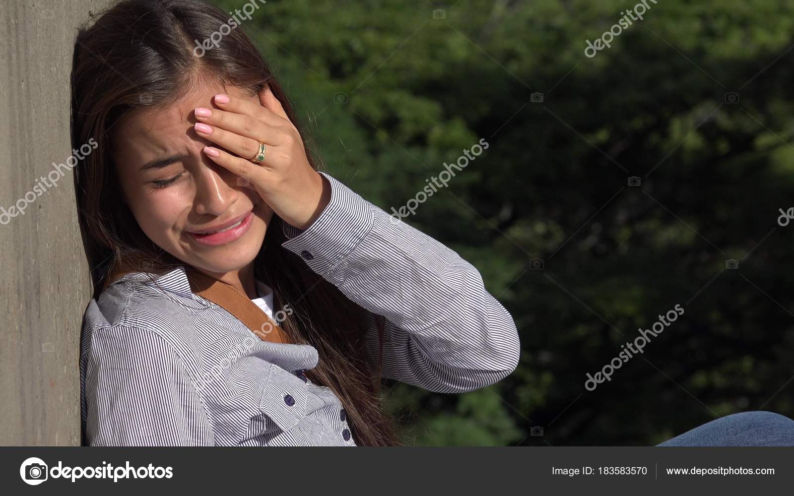 девственницы плачет. девственницы плачет. девушка студентка плачет. девственницы плачет. кристен стюарт gif.