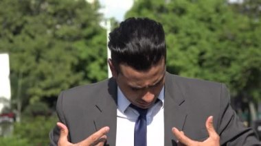 Unutkan şaşırmış İspanyol iş adamı