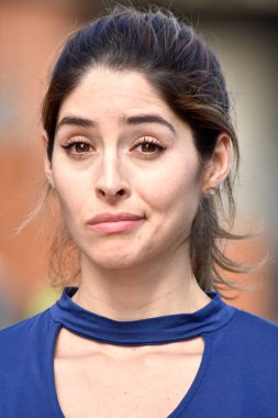 Heyecansız çekici Bayan