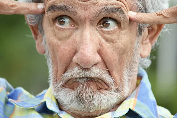 Insane Senior Colombiano Adulto Hombre — Foto de Stock