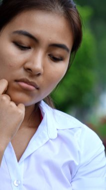 Farklı erkek yalnız