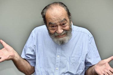 Kararsız İspanyol kişi