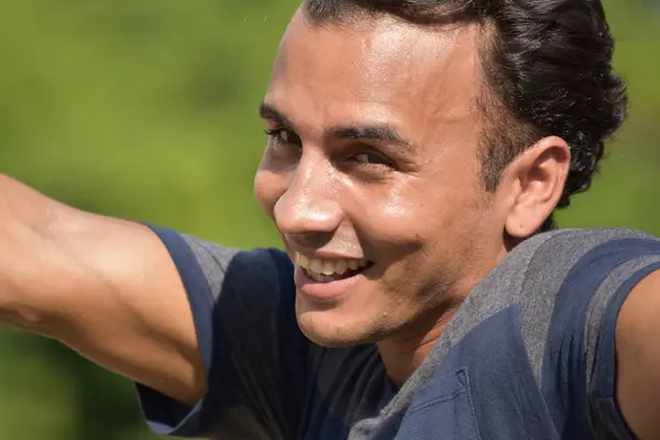 Feliz jovem macho — Fotografia de Stock