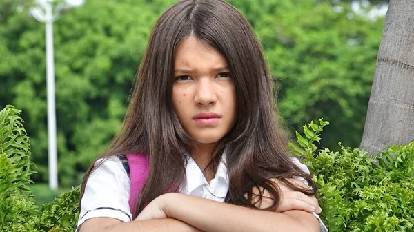 Mad joven chica estudiante — Foto de Stock