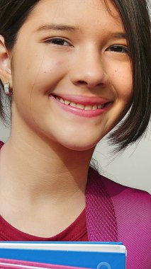 kız öğrenci portresi