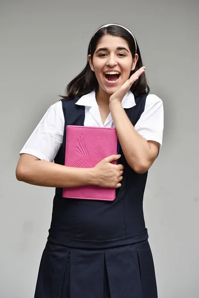Feliz estudiante con cuaderno — Foto de Stock